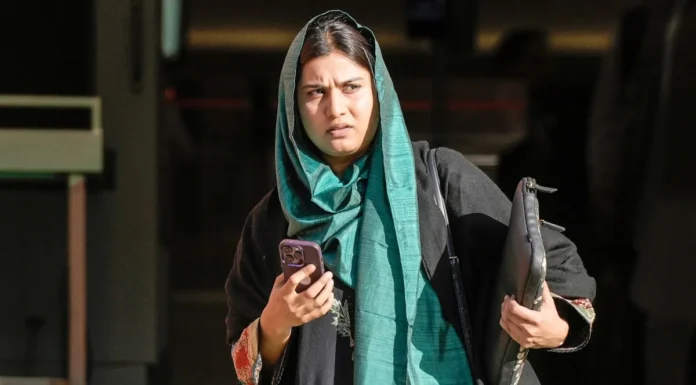 ‘मुझे आतंकवादी कहा गया, मेरे बाप को गाली दी गयी’, सपा सांसद इकरा हसन का छलका दर्द