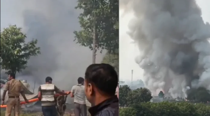 Breaking News: फतेहपुर पटाखा बाजार में भीषण आग, 65 दुकानें राख, विस्फोट से कई झुलसे