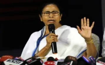 पश्चिम बंगाल: ‘SIR प्रक्रिया अराजक और खतरनाक’, CM ममता ने CEC को लिखी चिट्ठी, भाजपा ने कसा तंज