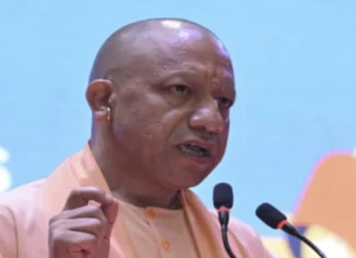 यूपी में अवैध घुसपैठियों की अब खैर नहीं! बनाए जाएंगे डिटेंशन सेंटर, सीएम योगी का निर्देश